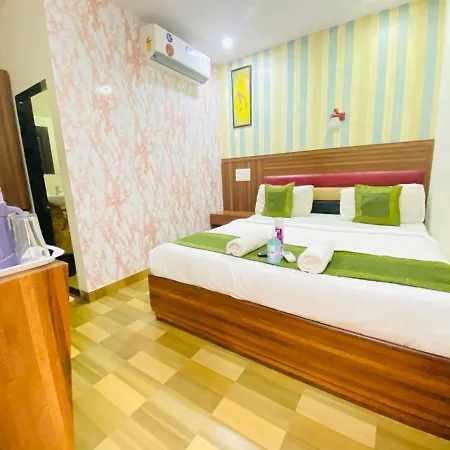 Airport Residency Bed & Breakfast