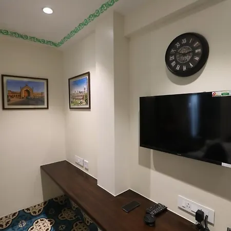 Bed & Breakfast Baba Homes Andheri *
