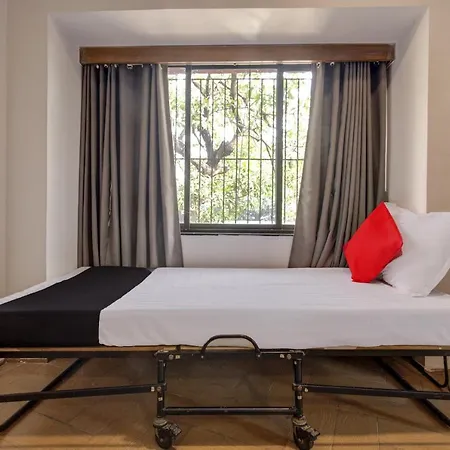 Capital O 77295 Bansidhar Bhuvan Hotel