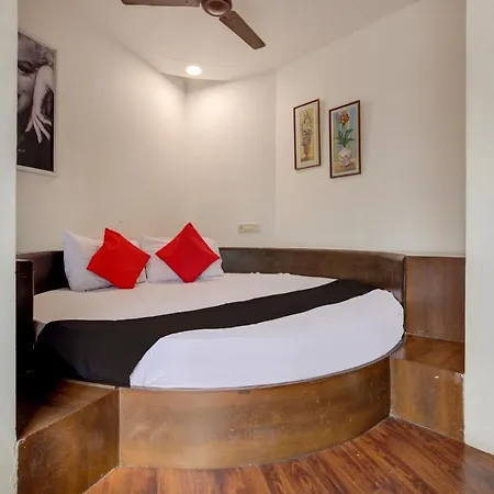 Hotel Capital O 77295 Bansidhar Bhuvan