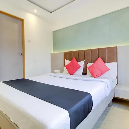 Hotel Capital O 77296 Jalaja