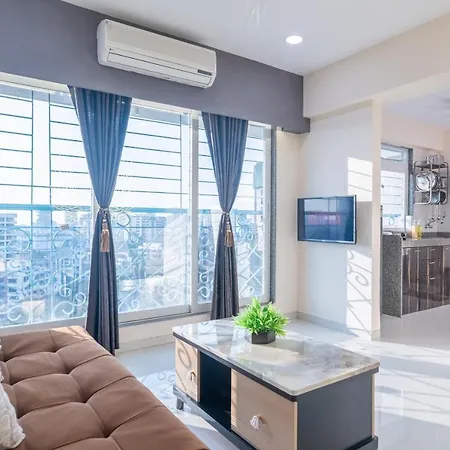 Apartment Osi Bandra West *