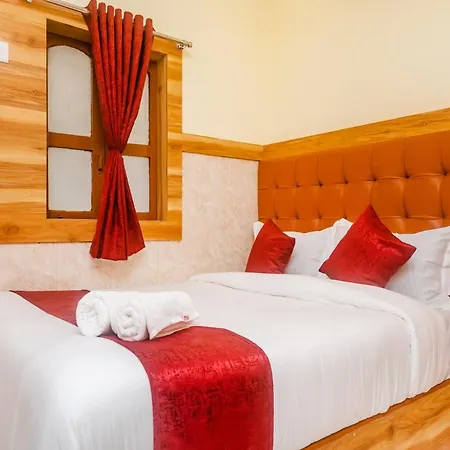 Hotel Aman Near Cst