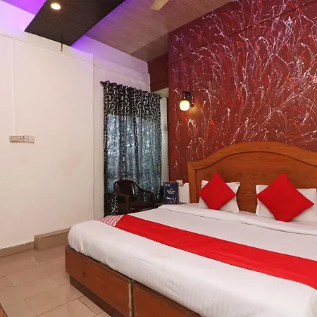 Oyo 77182 Sea Rock 3* Mumbai