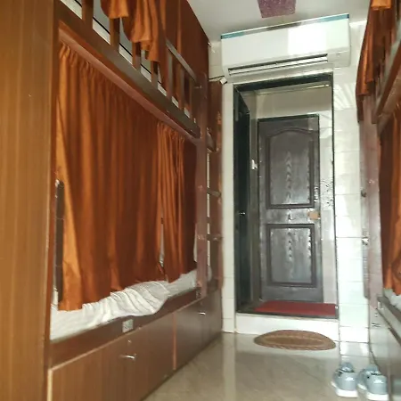Bed & Breakfast Perfect Mel Only Mumbai