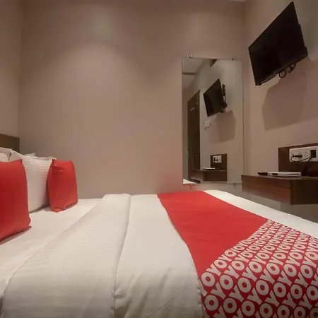 Oyo 41605 Prince Palace Hotel Mumbai