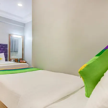 Treebo Cruz Royale Santacruz West Hotel 3*