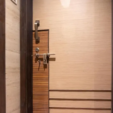 Apartment Osi Bandra West Mumbai