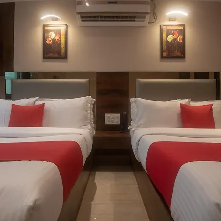 Oyo 41605 Prince Palace Mumbai