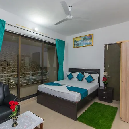 Aristo Serviced Near Kokilaben Dhirubai Ambani Hospital For Family Only Apartment Mumbai