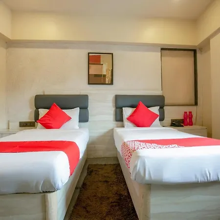 Oyo Flagship 75787 Meadow Hotel 3*