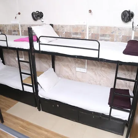 Super Sleepwell Male-female Hotel