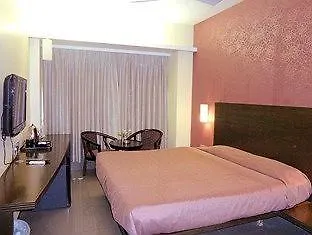 Hotel Fabhotel Shubhangan - Nr Bandra Mumbai