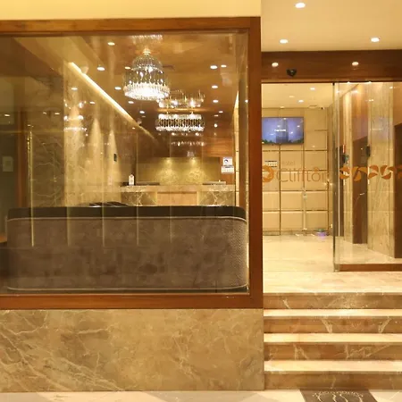 Hotel Cliffton