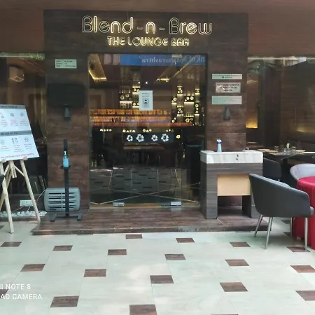 Hotel Plaza Mumbai