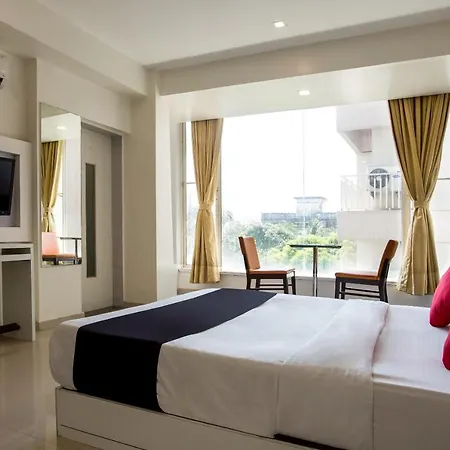 Hotel Capital O 35557 Aura