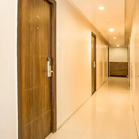 Hotel Capital O 35557 Aura 3*