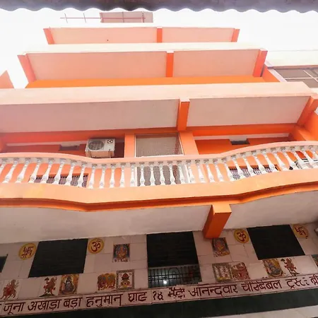 Hotel Oyo 28893 Gulf Mumbai