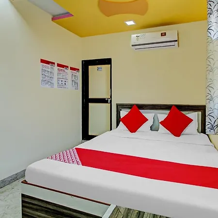 Hotel Sai Leela Residency 2*