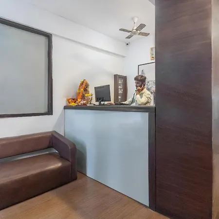 Oyo 71397 Guru Hotel Mumbai