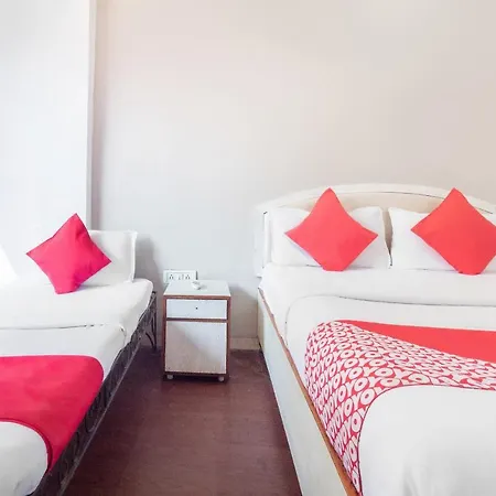 Hotel Oyo 71397 Guru Mumbai