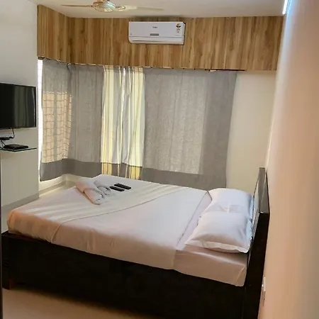 Guest house Close To Tata Memorial Hospital *