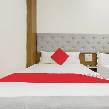 Hotel Oyo 77827 The New Balaji Residency Mumbai