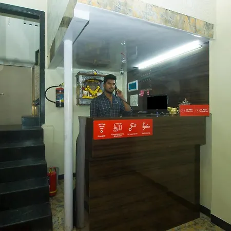 Vaccinated Staff - Oyo 24430 Hotel Baldev Palace