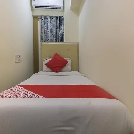 Oyo76492 Hotel Sai Leela Grand 3* Mumbai