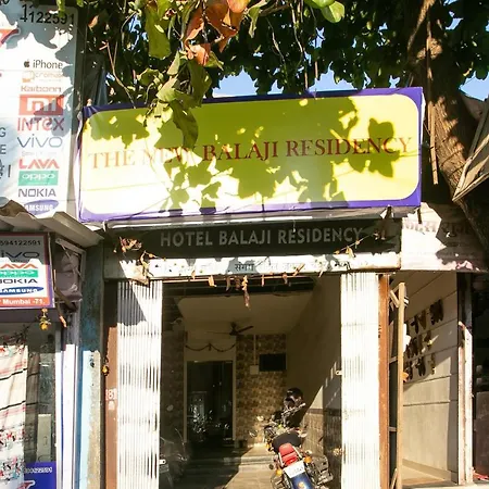 Oyo 77827 The New Balaji Residency Mumbai