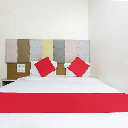 Oyo 77827 The New Balaji Residency Hotel Mumbai