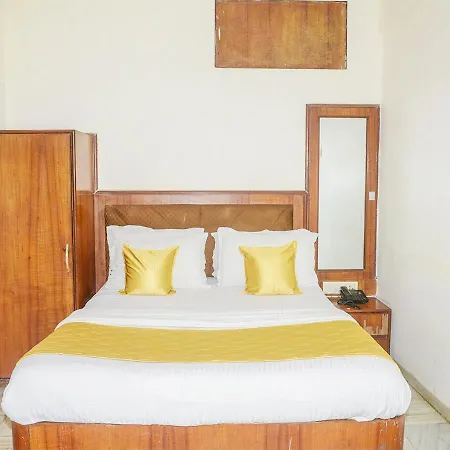 Hotel Subhash- Andheri Mumbai