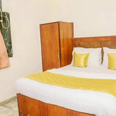 Subhash- Andheri Hotel Mumbai