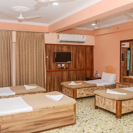 Hotel Subhash- Andheri 3*