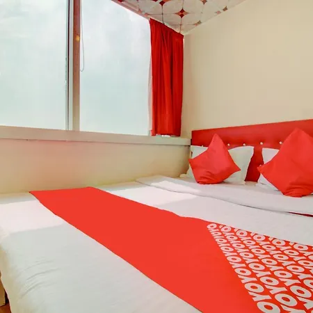 Hotel Oyo Sakinaka Near Chhatrapati Shivaji International Airport 3*