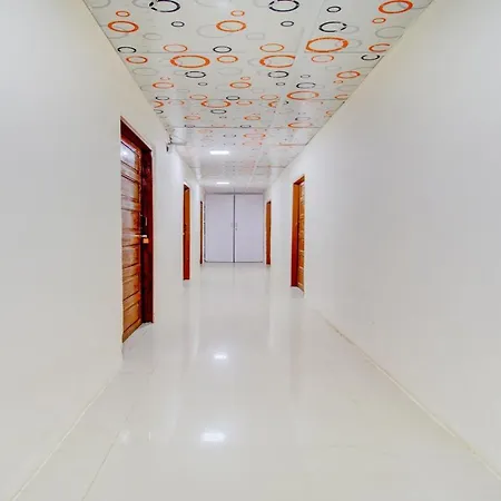 Oyo Sakinaka Near Chhatrapati Shivaji International Airport 3*