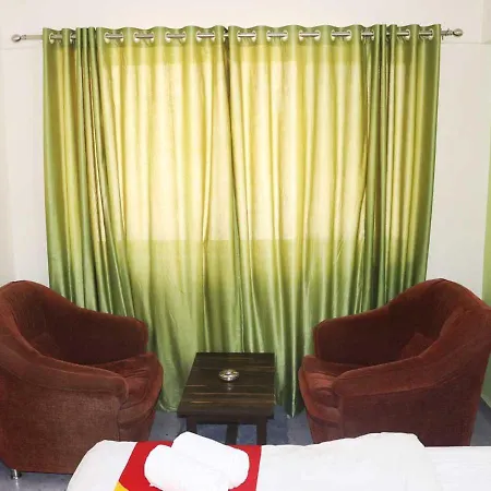 Hotel Wow 1016 Krish Palace