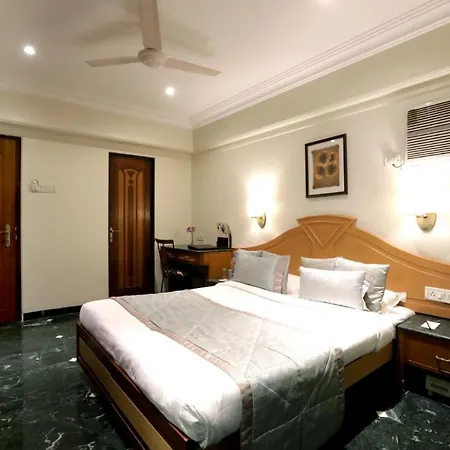 Hotel Sai Leela