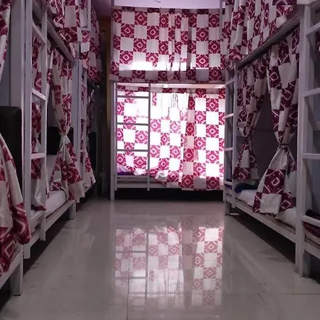 Hotel Mumbai Royal Dormitory Ac Deluxe
