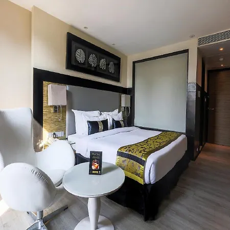 The Empresa 4*