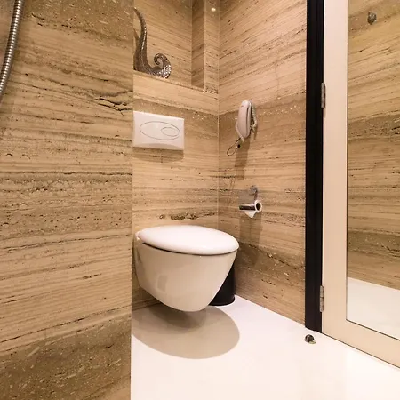 The Empresa Hotel Mumbai