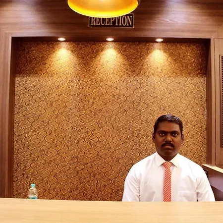 Fabhotel Saineel 3* Mumbai
