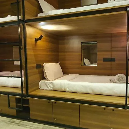 Mayura Aureole Coliving * Mumbai