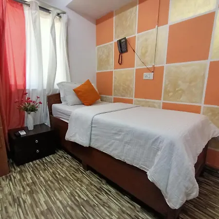 Hotel Kalpataru Hometel
