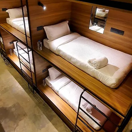 Hostel Mayura Aureole Coliving Mumbai