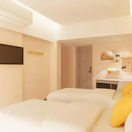 Hotel Bloom - Juhu Mumbai