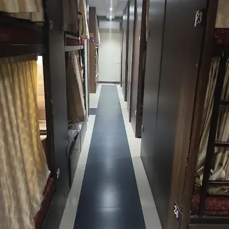 Almas Andheri West Hotel Mumbai