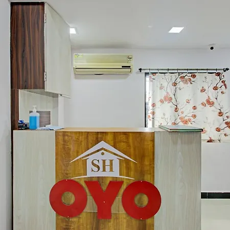 Hotel Oyo 81092 Hotel Simla House