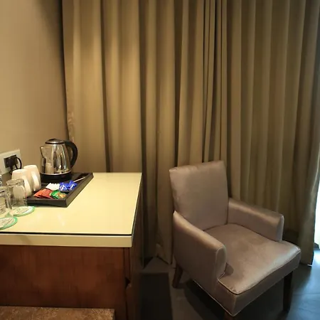 The Byke Delotel 3* Mumbai