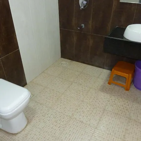 Orient Palace Hotel 2*